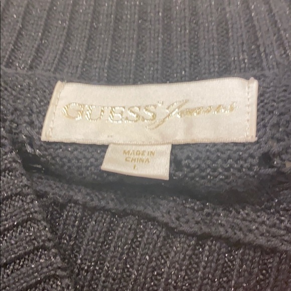 Guess sweater no flaws - Picture 3 of 4